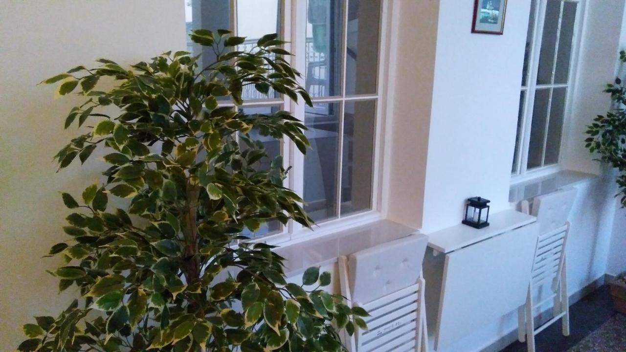 Apartmani Lela Selce Bagian luar foto