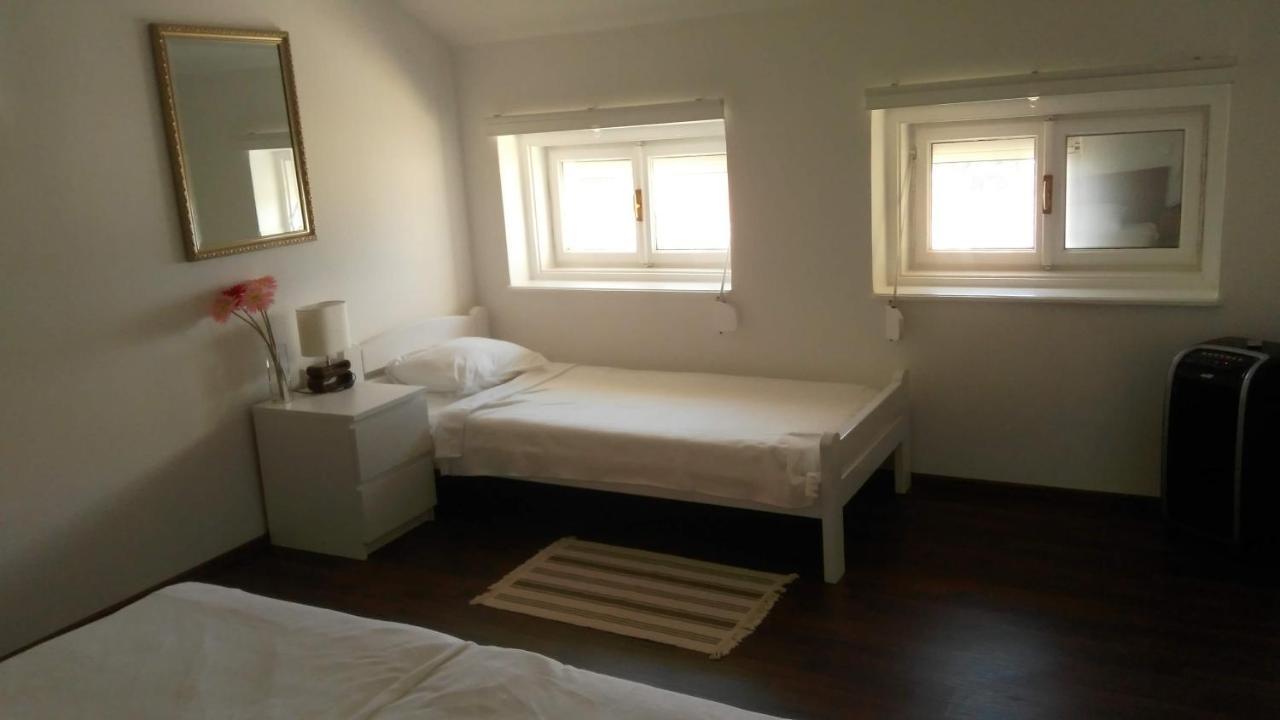 Apartmani Lela Selce Bagian luar foto