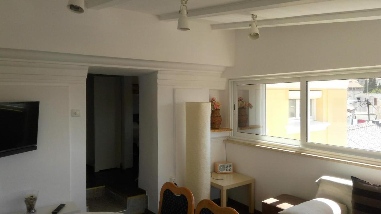 Apartmani Lela Selce Bagian luar foto